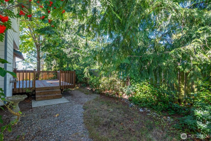Property photo for 2090 Sw Putnam Drive, Oak Harbor photo 26