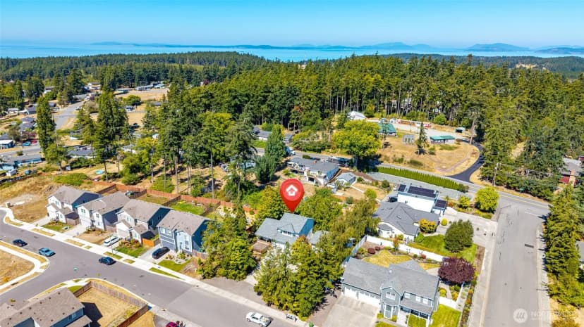 Property photo for 2090 Sw Putnam Drive, Oak Harbor photo 40