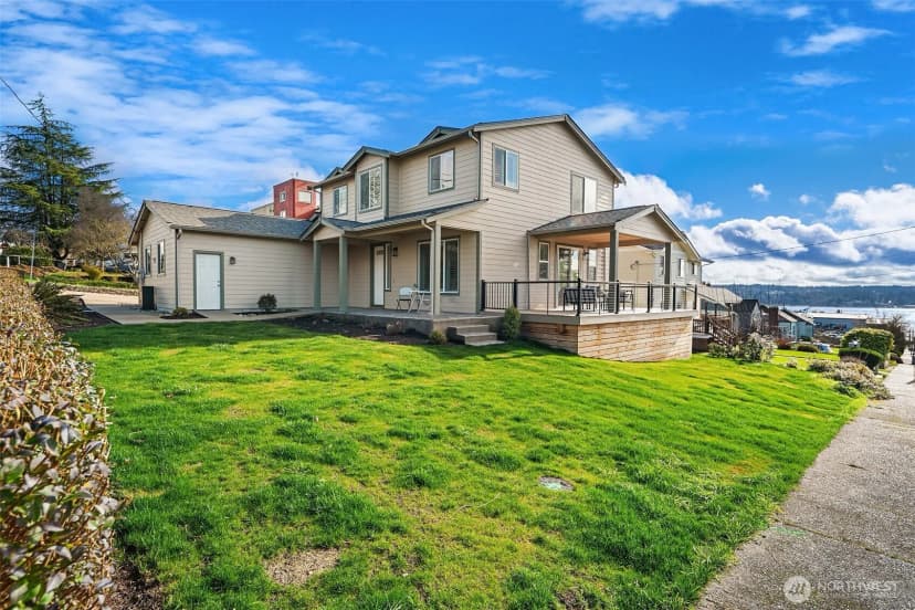 Property photo for 2401 E 16th Street, Bremerton photo 23