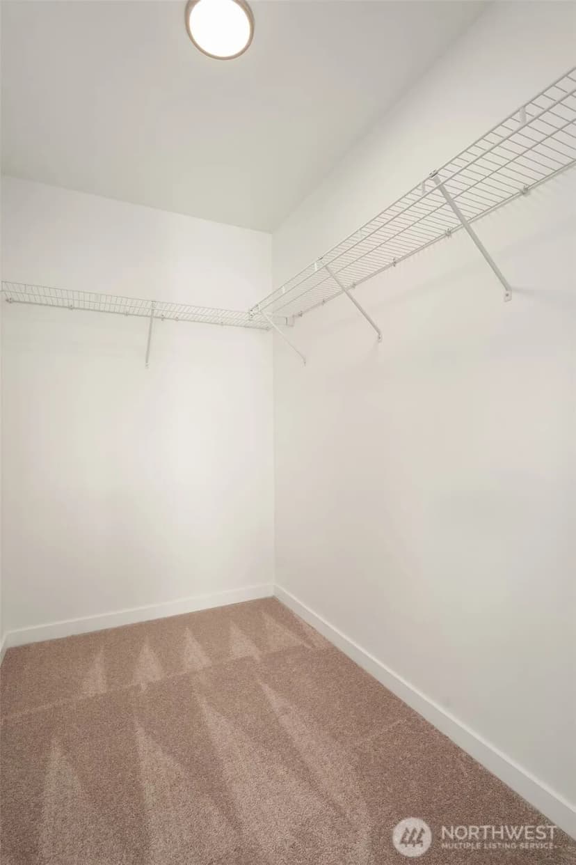 Property photo for 2401 E 16th Street, Bremerton photo 21