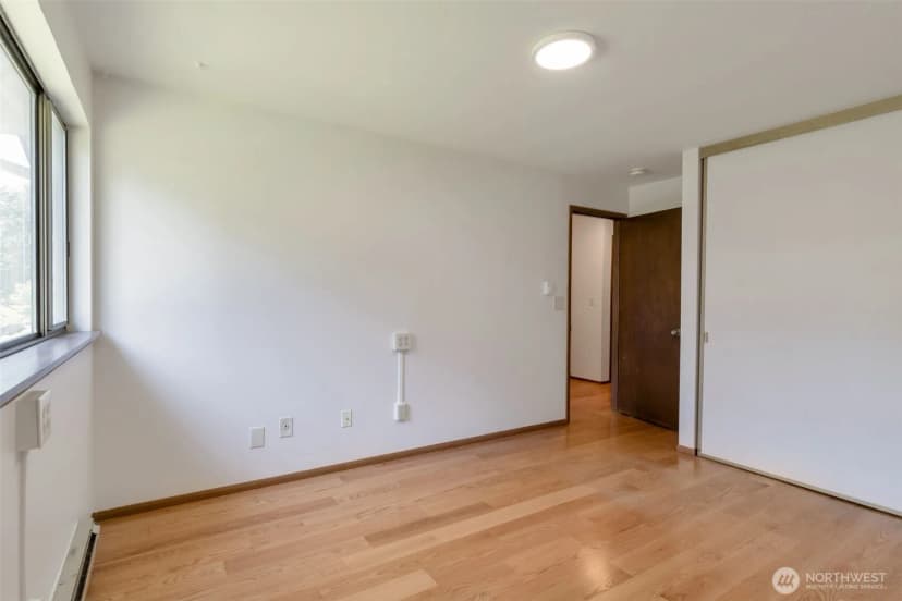 Property photo for 17050 Northup Way #25, Bellevue photo 19