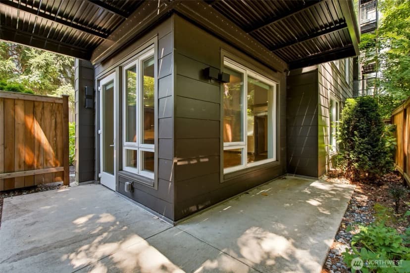 Property photo for 11903 Ne 128th Street #p05, Kirkland photo 30