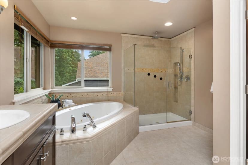 Property photo for 22303 1st Drive Se, Bothell photo 26