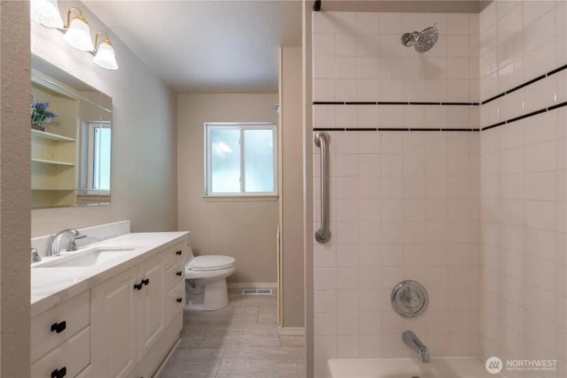 Property photo for 1127 204th Place Se, Bothell photo 20