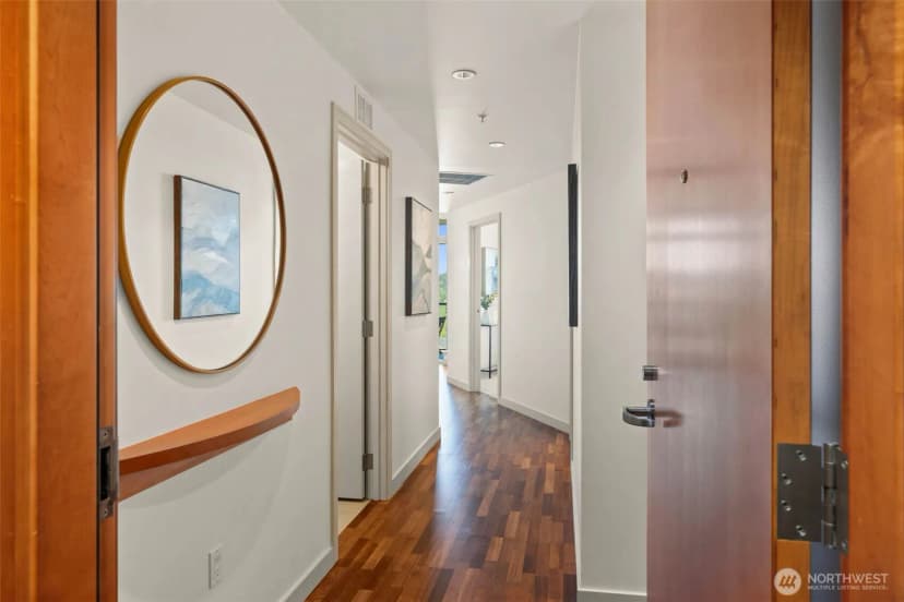 Property photo for 10650 Ne 9th Place #1624, Bellevue photo 25