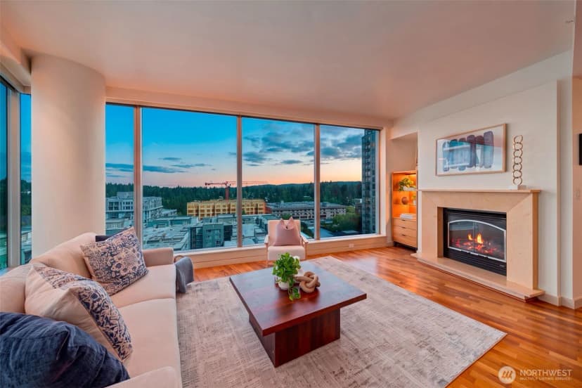 Property photo for 10650 Ne 9th Place #1624, Bellevue photo 2