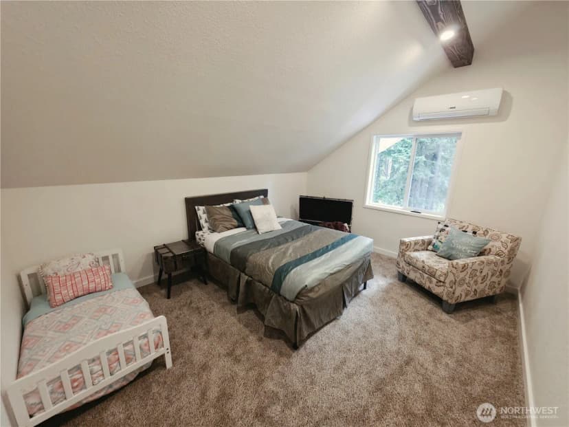Property photo for 30 Crawford Lane, Ronald photo 22