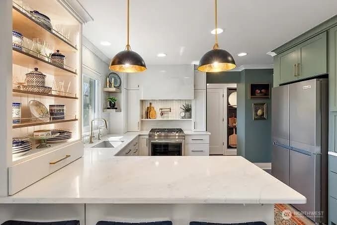 Property photo for 14100 Ne 20th Street #101, Bellevue