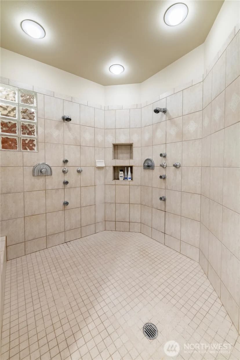 Property photo for 14505 W Lake Goodwin Road, Stanwood photo 19