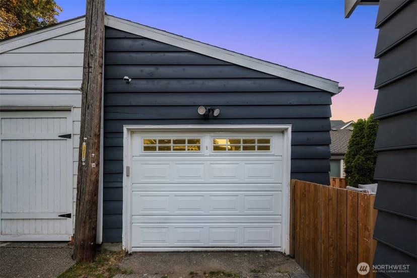 Property photo for 4720 Ne 47th Street, Seattle photo 35