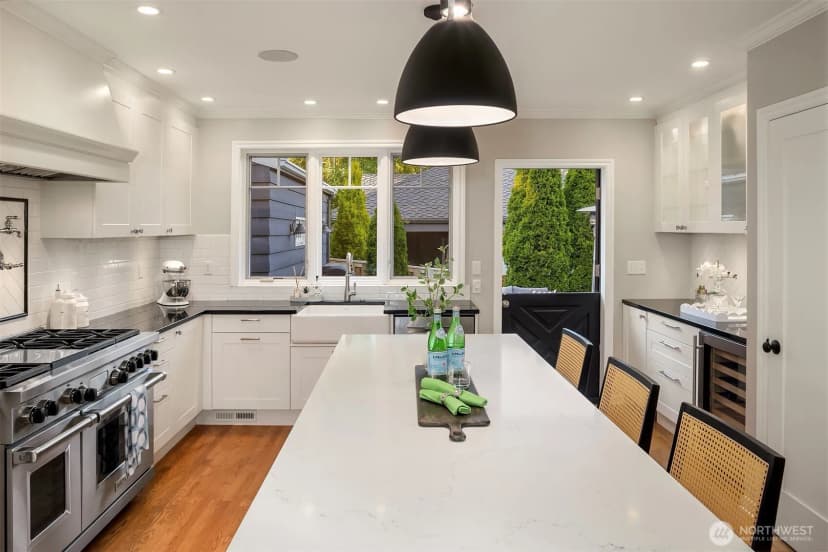 Property photo for 4720 Ne 47th Street, Seattle photo 5