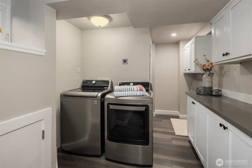 Property photo for 4720 Ne 47th Street, Seattle photo 31