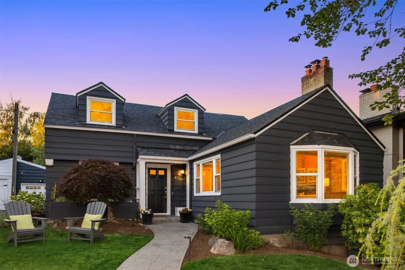 Property photo for 4720 Ne 47th Street, Seattle