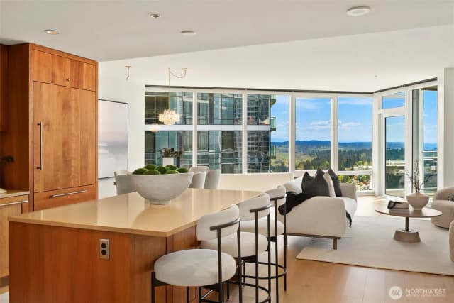 Property photo for 500 106th Avenue Ne #3211, Bellevue photo 3
