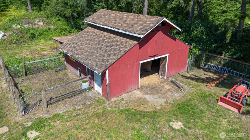 Property photo for 28114 22nd Avenue E, Spanaway photo 33