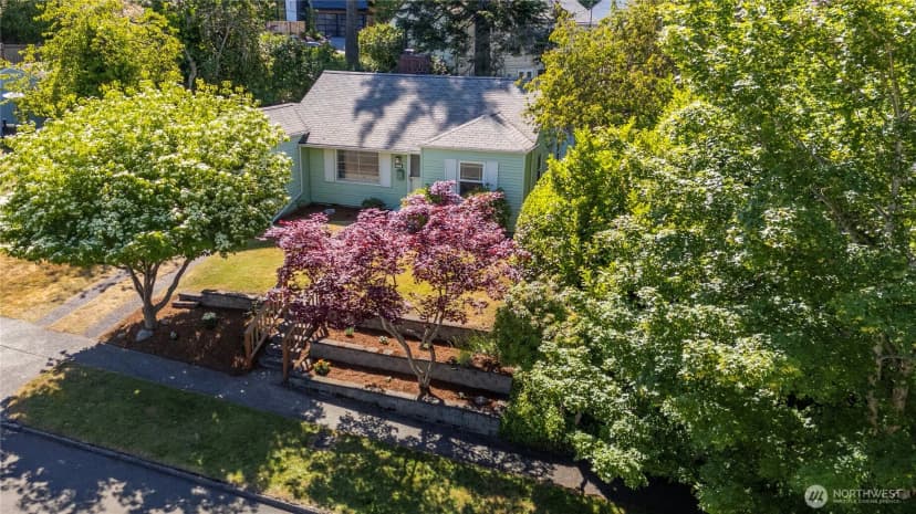 Property photo for 8221 23rd Avenue Ne, Seattle photo 28