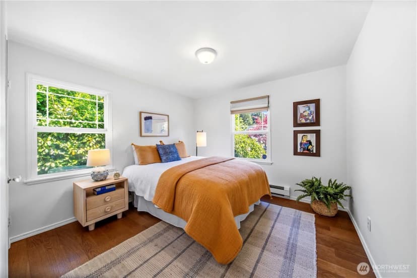 Property photo for 8221 23rd Avenue Ne, Seattle photo 12