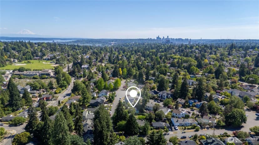 Property photo for 8221 23rd Avenue Ne, Seattle photo 29