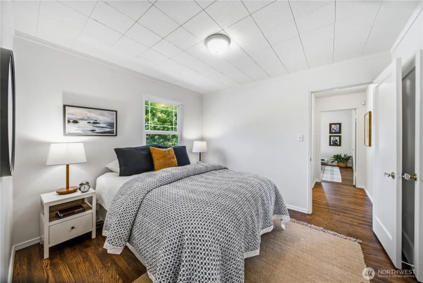 Property photo for 8221 23rd Avenue Ne, Seattle photo 14