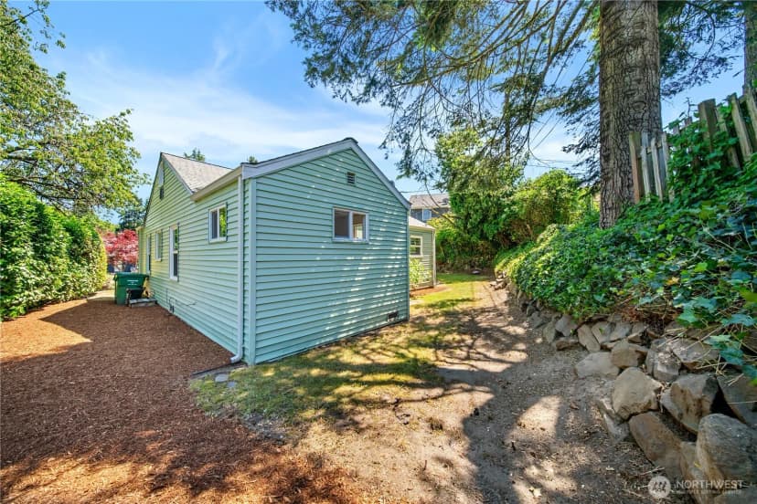 Property photo for 8221 23rd Avenue Ne, Seattle photo 24