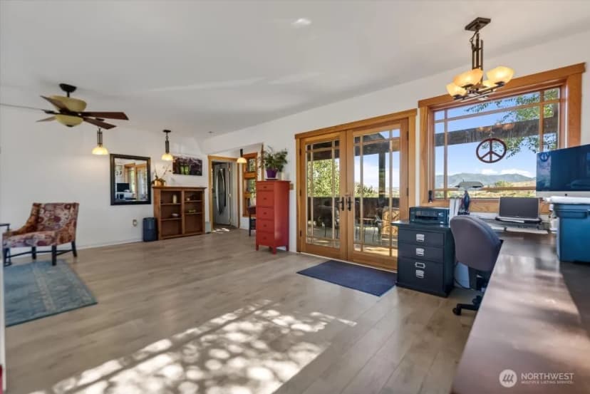 Property photo for 625 A/b Twisp Winthrop Eastside Road, Winthrop photo 4