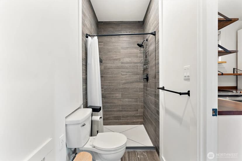 Property photo for 1121 Shelton Avenue Se, Renton photo 26