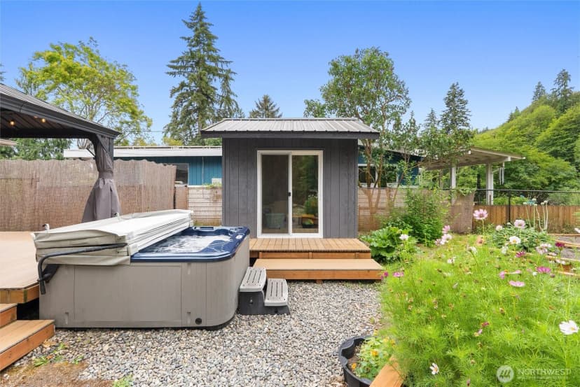 Property photo for 1121 Shelton Avenue Se, Renton photo 30