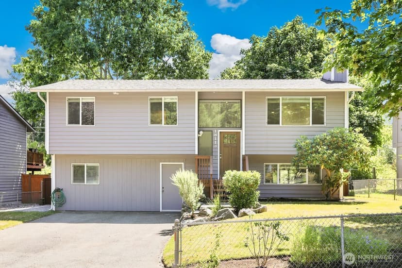 Property photo for 18113 20th Drive Se, Bothell