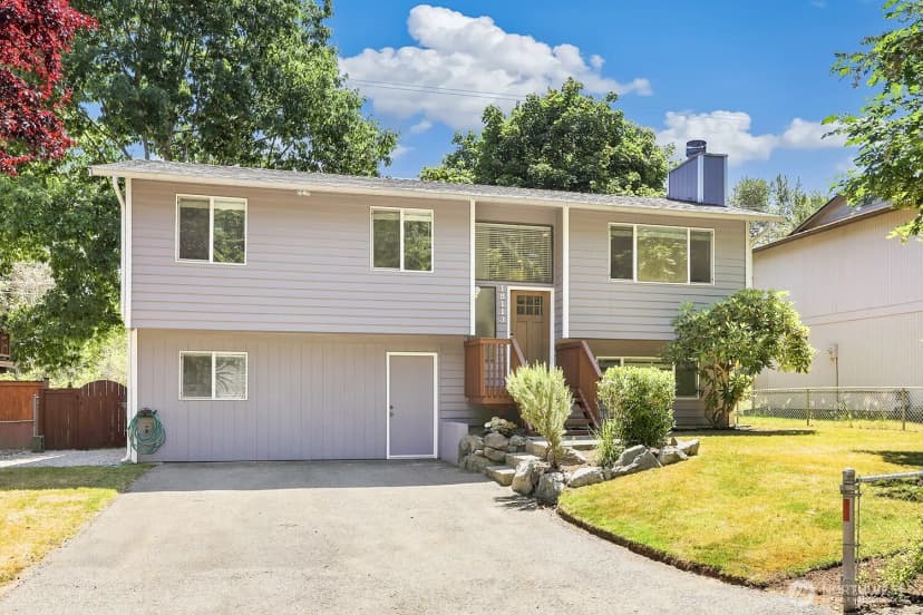 Property photo for 18113 20th Drive Se, Bothell photo 3
