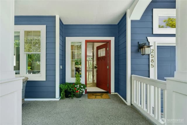 Property photo for 2585 20th Avenue Ne, Issaquah photo 3