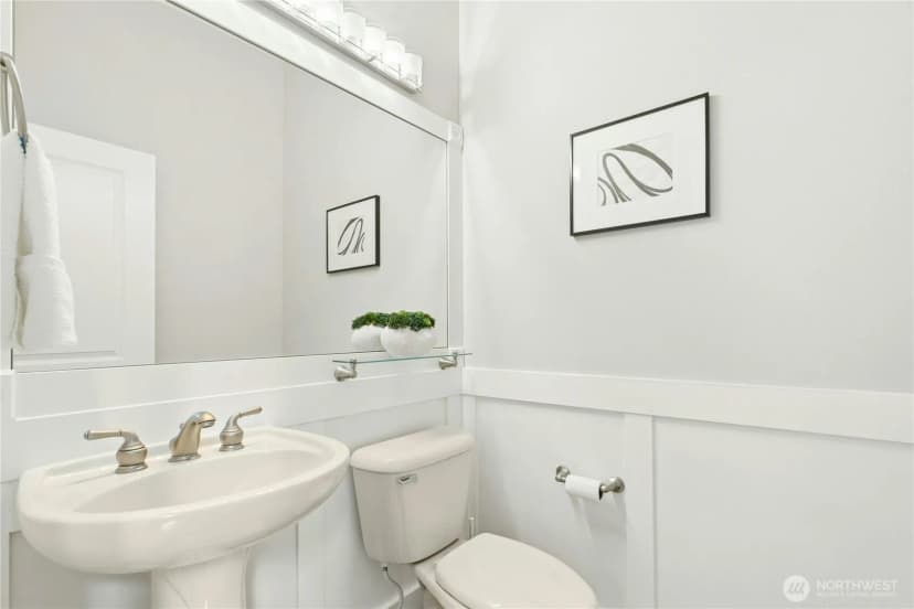 Property photo for 2585 20th Avenue Ne, Issaquah photo 26