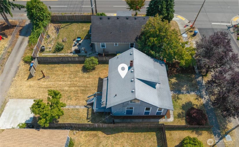 Property photo for 1823 S Adams Street, Tacoma photo 21
