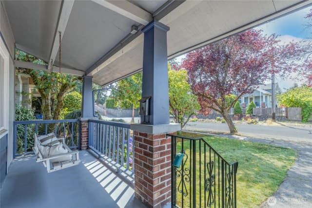 Property photo for 1823 S Adams Street, Tacoma photo 4