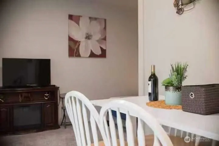 Property photo for 3706 S 255th Place, Kent photo 27