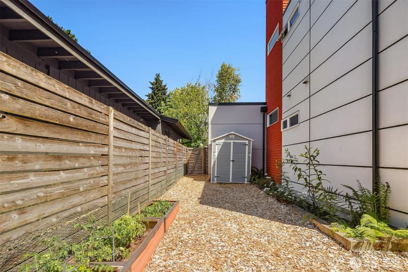 Property photo for 2602 S Ferdinand Street, Seattle photo 34