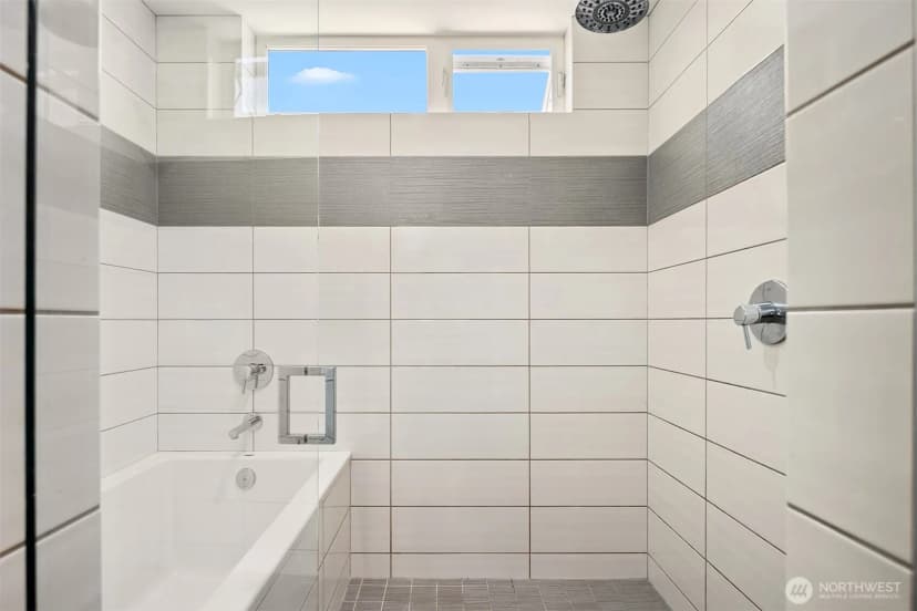 Property photo for 2602 S Ferdinand Street, Seattle photo 19
