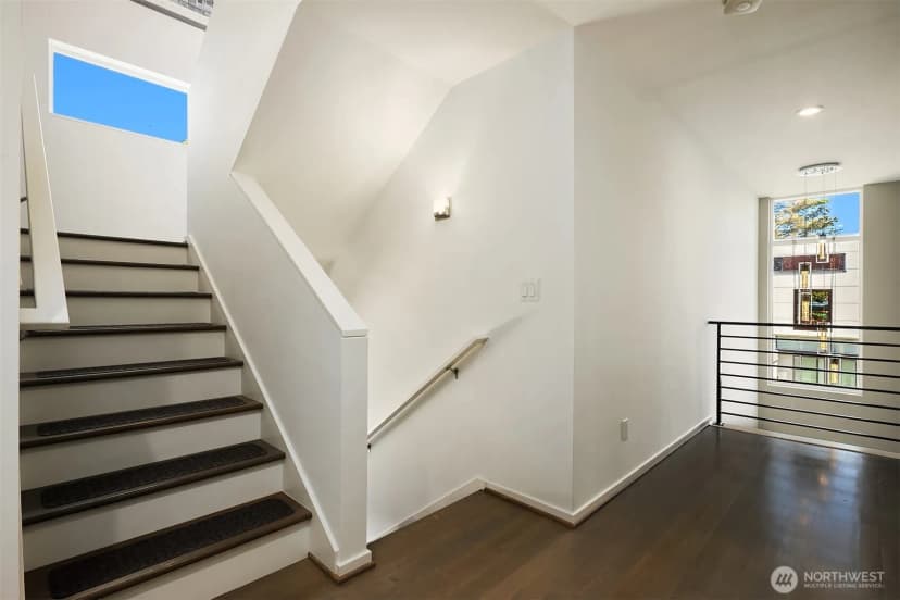 Property photo for 2602 S Ferdinand Street, Seattle photo 15