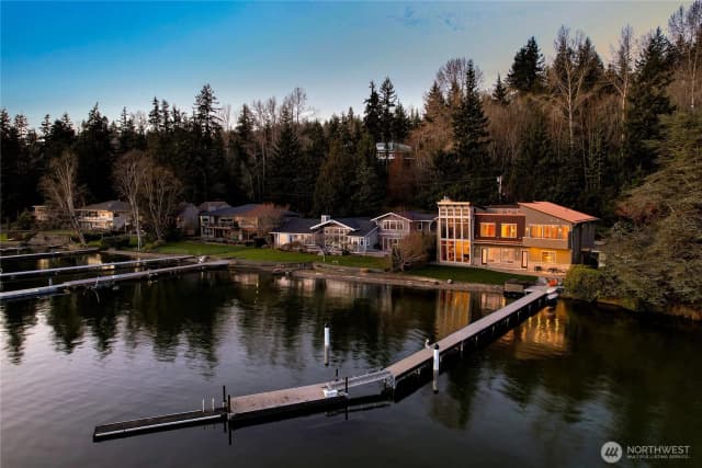 Property photo for 2076 Dellesta Drive, Bellingham