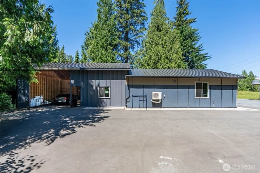 Property photo for 17310 State Route 9 Se, Snohomish photo 9