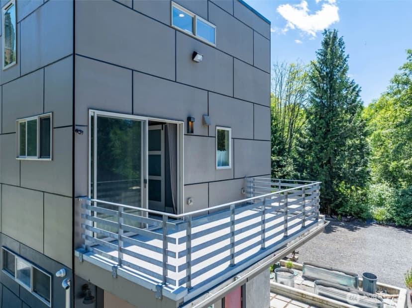 Property photo for 17310 State Route 9 Se, Snohomish photo 6