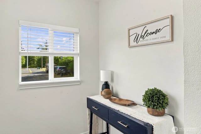 Property photo for 108 Sw Campbell Street, Winlock photo 5