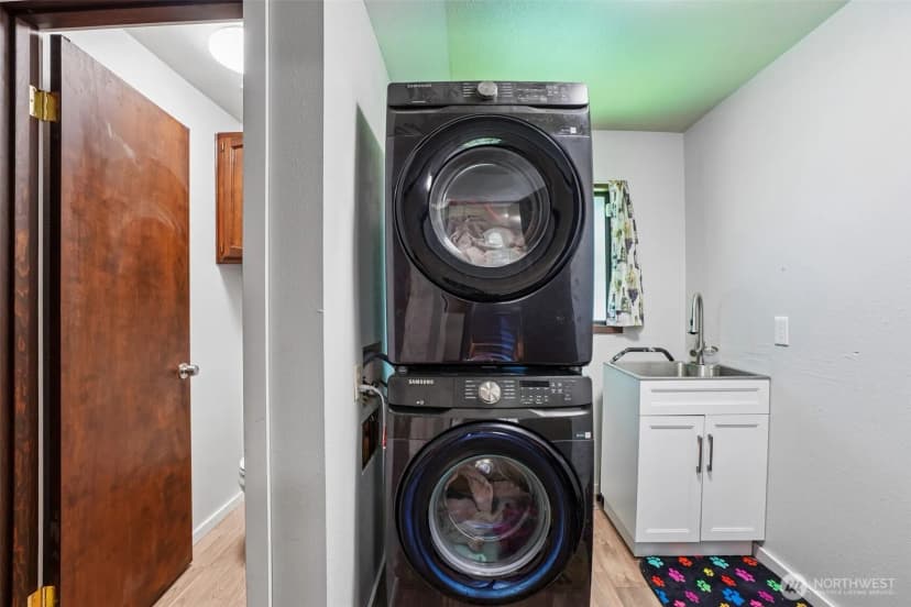 Property photo for 103 N 21st Avenue, Kelso photo 23