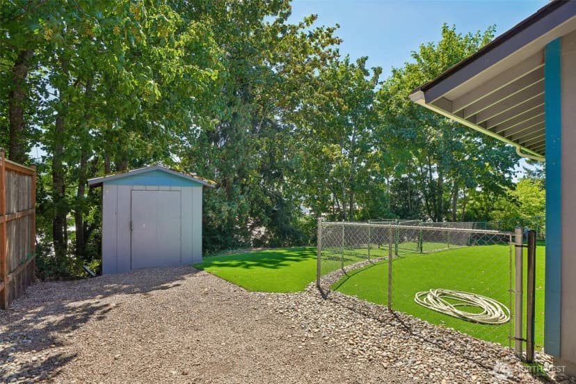 Property photo for 103 N 21st Avenue, Kelso photo 37