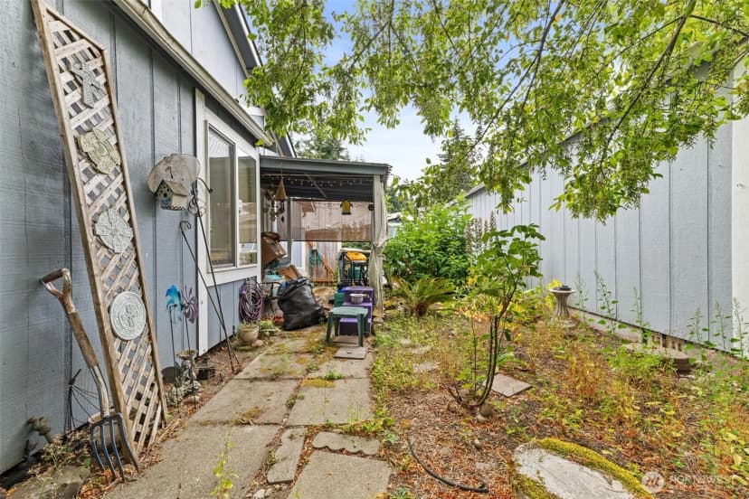 Property photo for 818 Berne Lane Se, Olympia photo 17