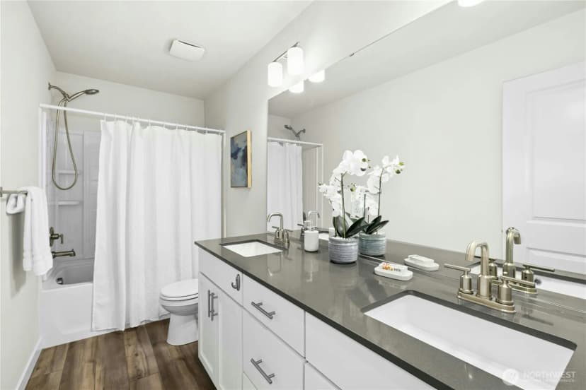 Property photo for 1420 Nw Swenson Court, Poulsbo photo 26