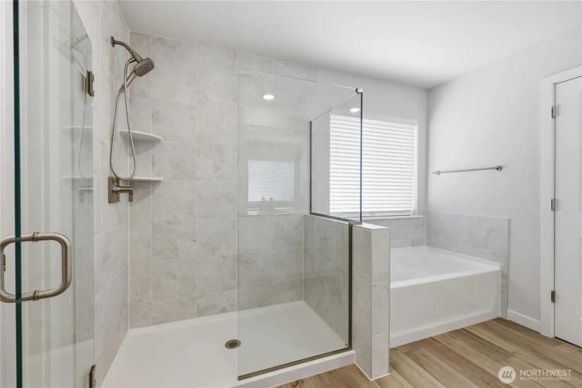 Property photo for 3974 Mccormick Village Drive, Bremerton photo 36