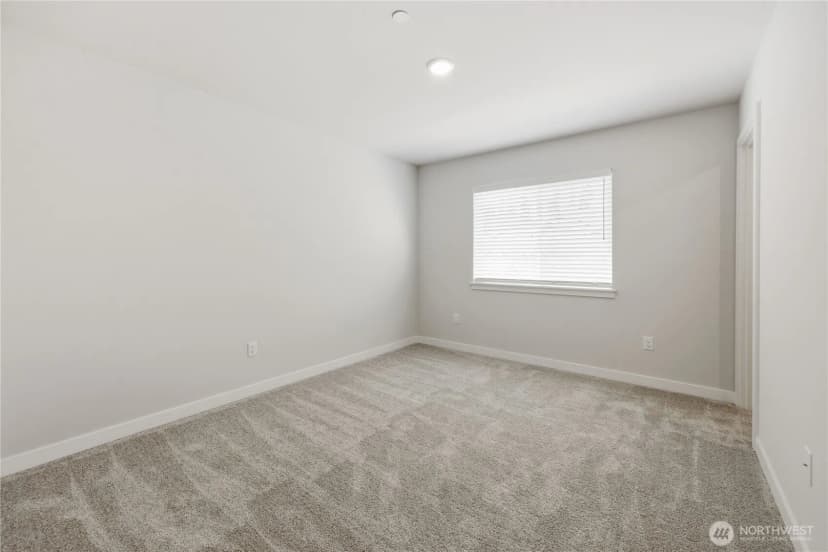 Property photo for 3974 Mccormick Village Drive, Bremerton photo 29