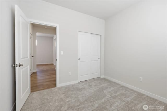 Property photo for 3974 Mccormick Village Drive, Bremerton photo 5