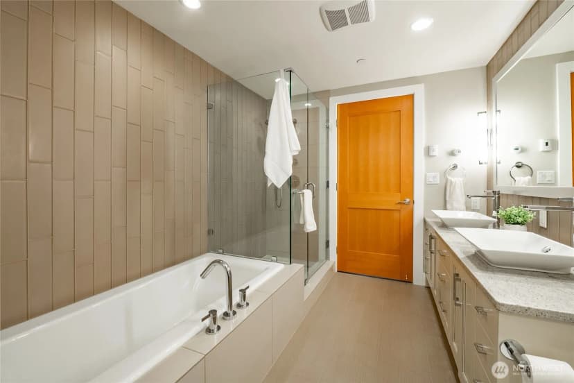 Property photo for 9535 Semiahmoo Parkway #b202, Blaine photo 22