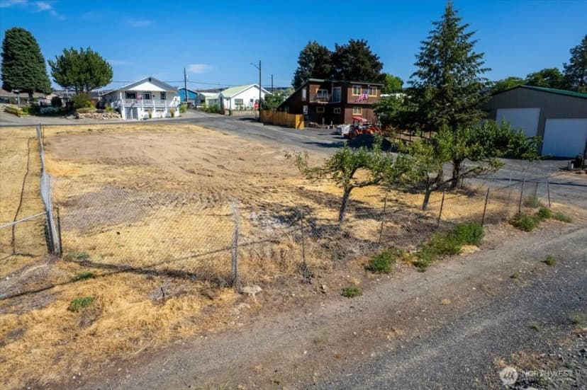 Property photo for 202 W Kelso Avenue, Electric City photo 8